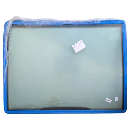 Vetro parabrezza per trattore Fiat New Holland 82002183